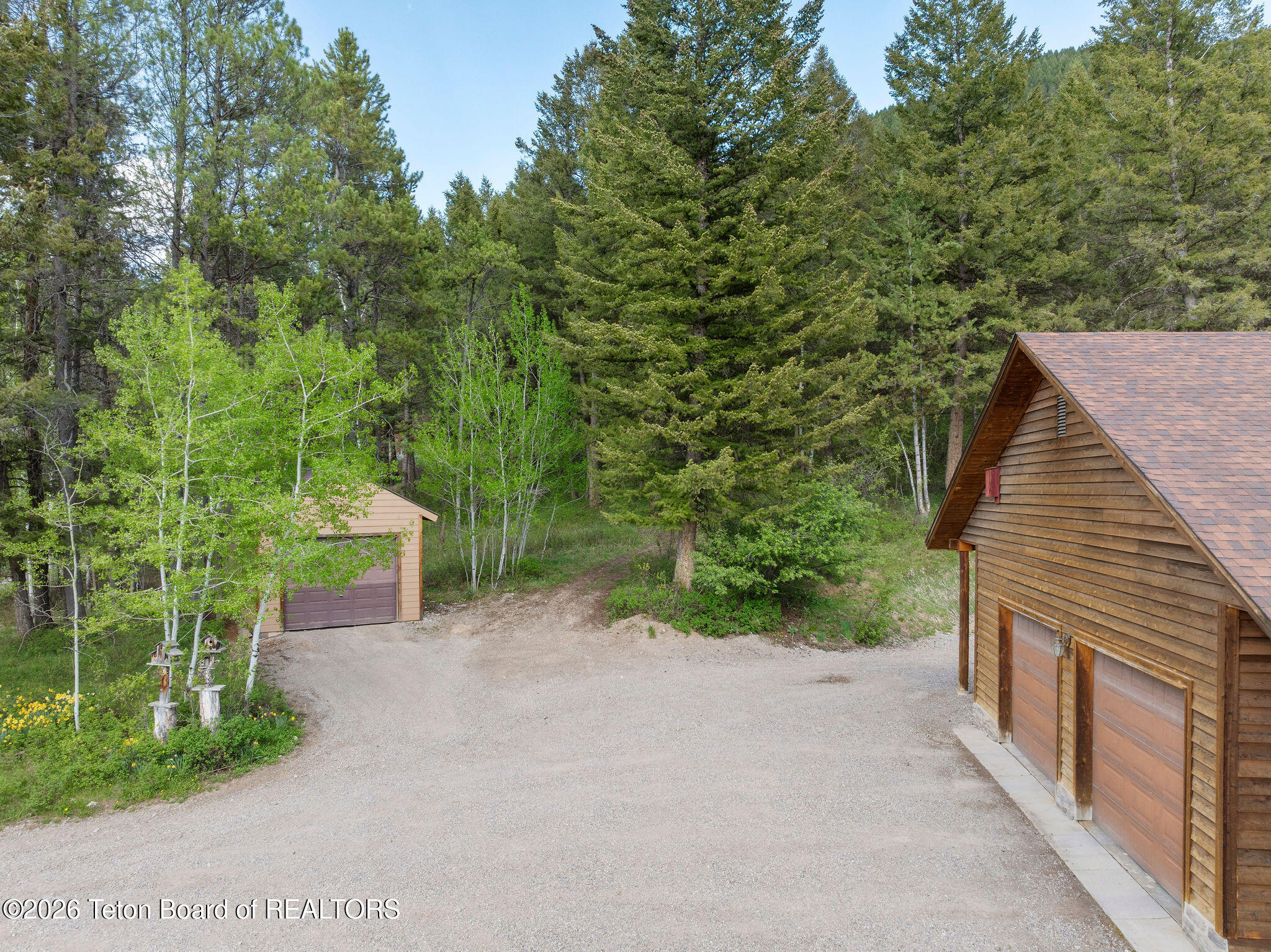 256 Pierce Lane Etna, WY 83118 - Photo 9 of 47 DJI_20250513032702_0116_D