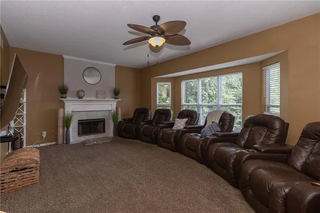 $399,900 | 1019 Northeast 93rd Court, Kansas City, MO 64155