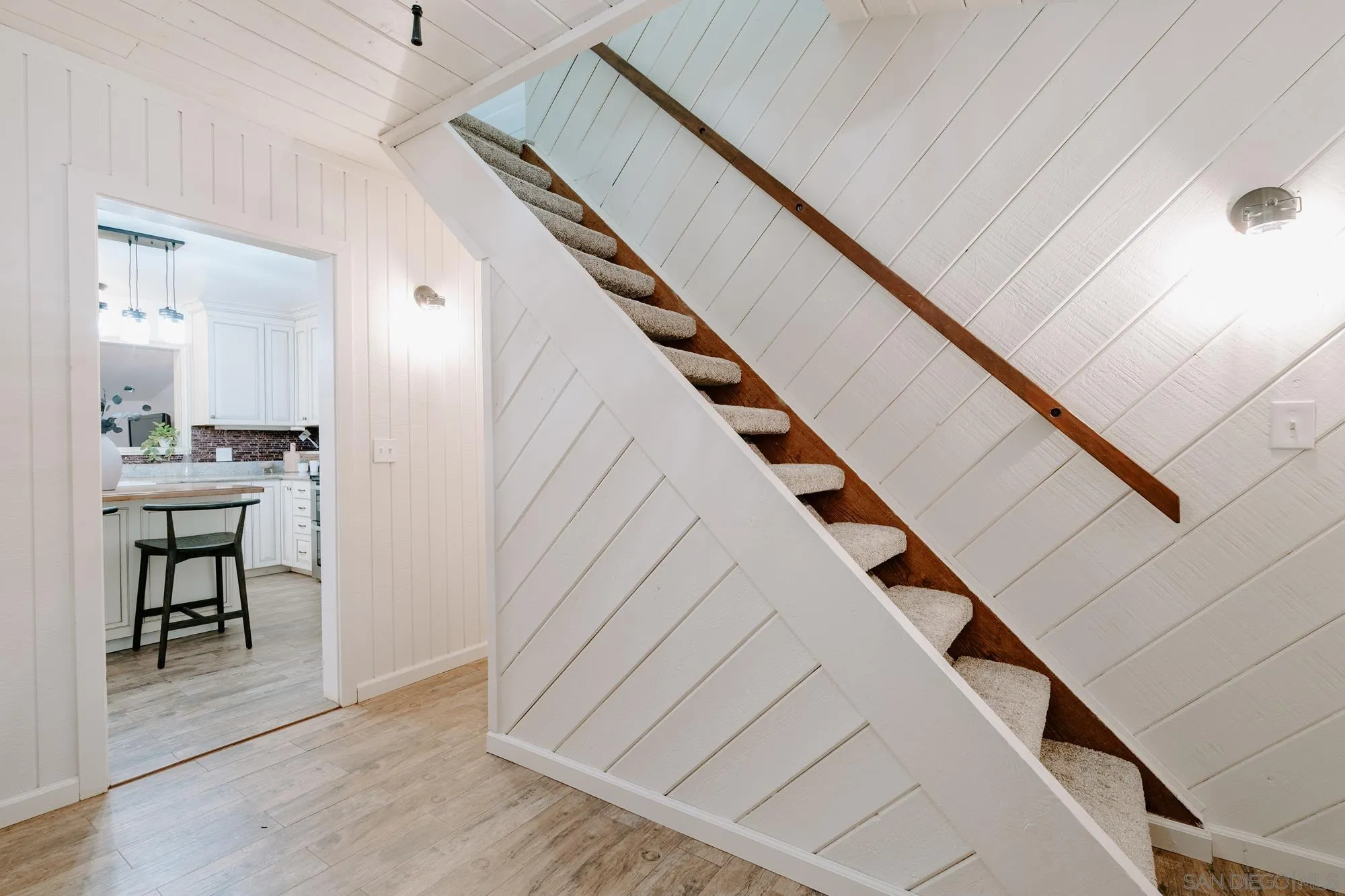 1560 South Grade Road Alpine, CA 91901 - Photo 15 of 48 a view of entryway and hall with wooden floor