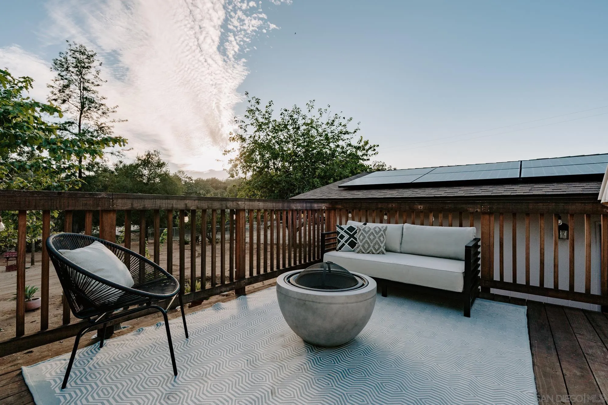1560 South Grade Road Alpine, CA 91901 - Photo 29 of 48 a balcony with outdoor seating and plants
