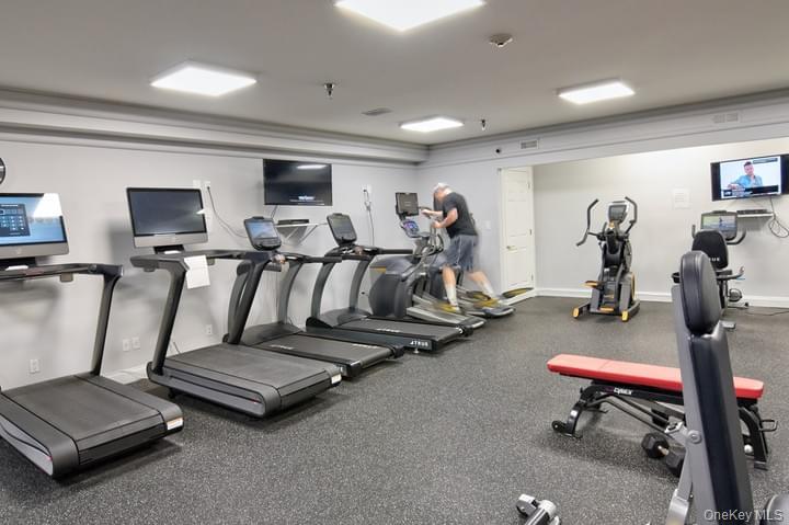 2 Heirloom Court Rye Brook, NY 10573 - Photo 35 of 37 Fitness Center