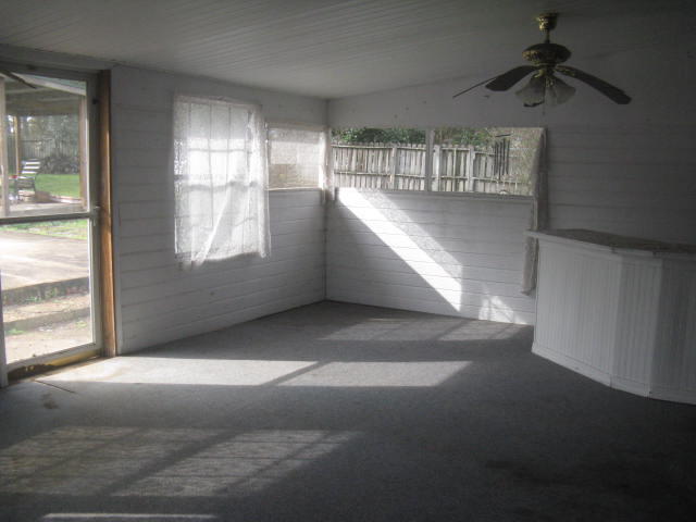 408 Earl Garner Road Ringgold, GA 30736 - Photo 13 of 15 Enclosed Patio