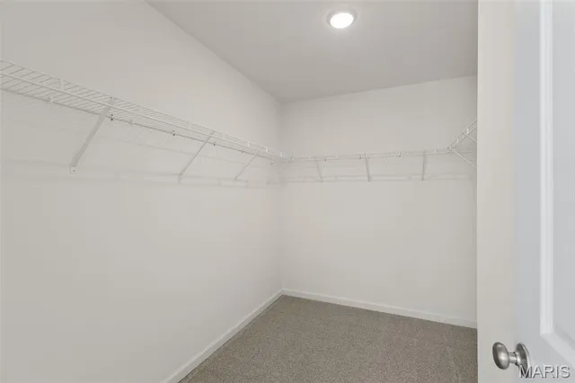 $383,110 | 18404 Boone Rdg Mnr Drive, Truesdale, MO 63380