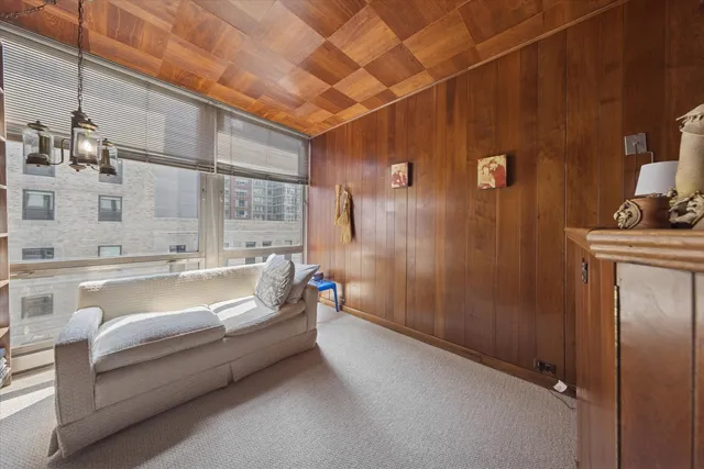 $425,000 | 860 North Lake Shore Drive, Unit 8M, Chicago, IL 60611