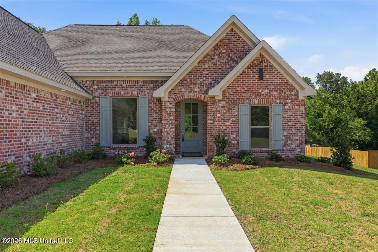 939 Mullican Road Florence, MS 39073 - Photo 4 of 65 03-939 Mullican Rd _ Hometoursms.com