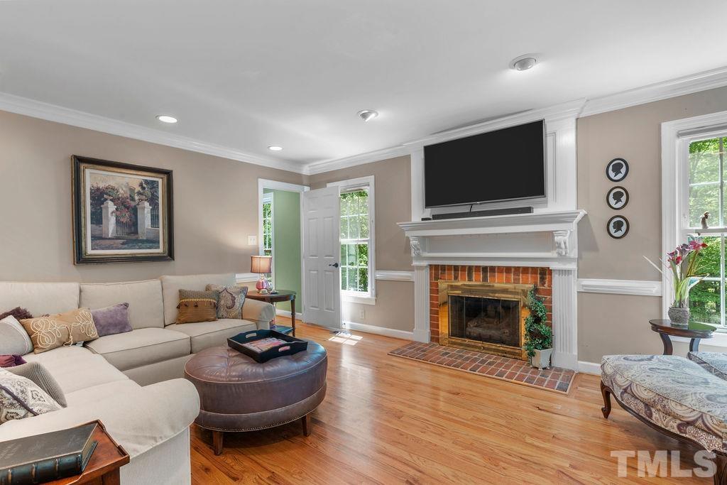 804 Bonbright Court Raleigh, NC 27614 - Photo 11 of 37 Gallery Image 11