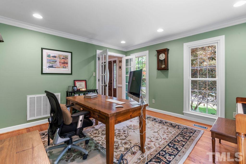 804 Bonbright Court Raleigh, NC 27614 - Photo 9 of 37 Gallery Image 9