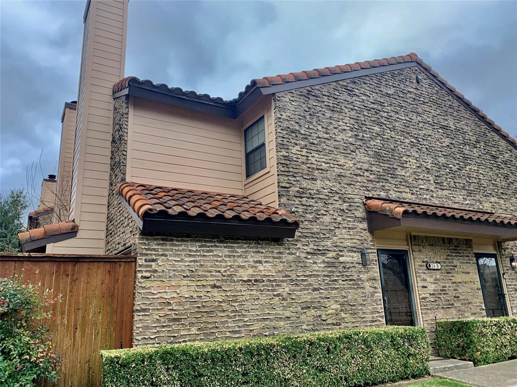 a view of front door of house
