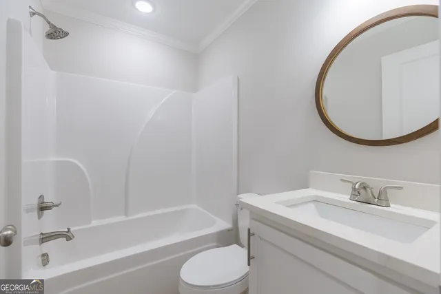 $325,000 | 4230 Whithorn Way, Valdosta, GA 31605