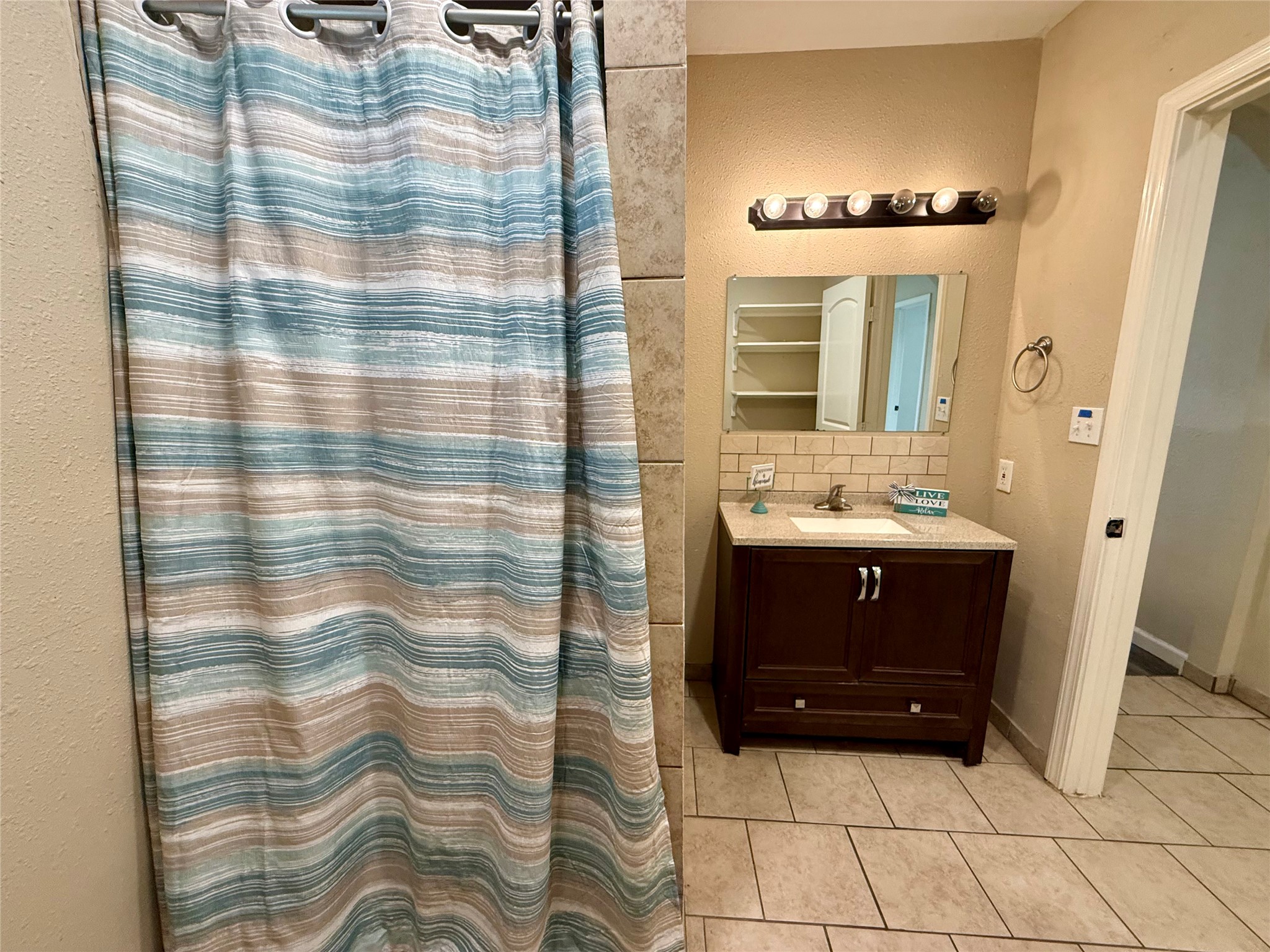429 West 2nd Street Freeport, TX 77541 - Photo 26 of 49