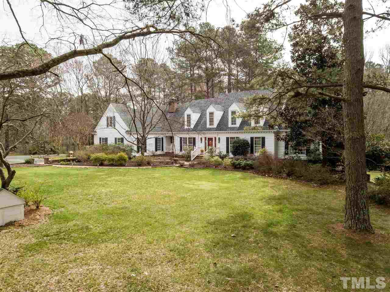 1000 Arrow Leaf Circle Cary, NC 27519 - Photo 3 of 25 a front view of a house with a yard