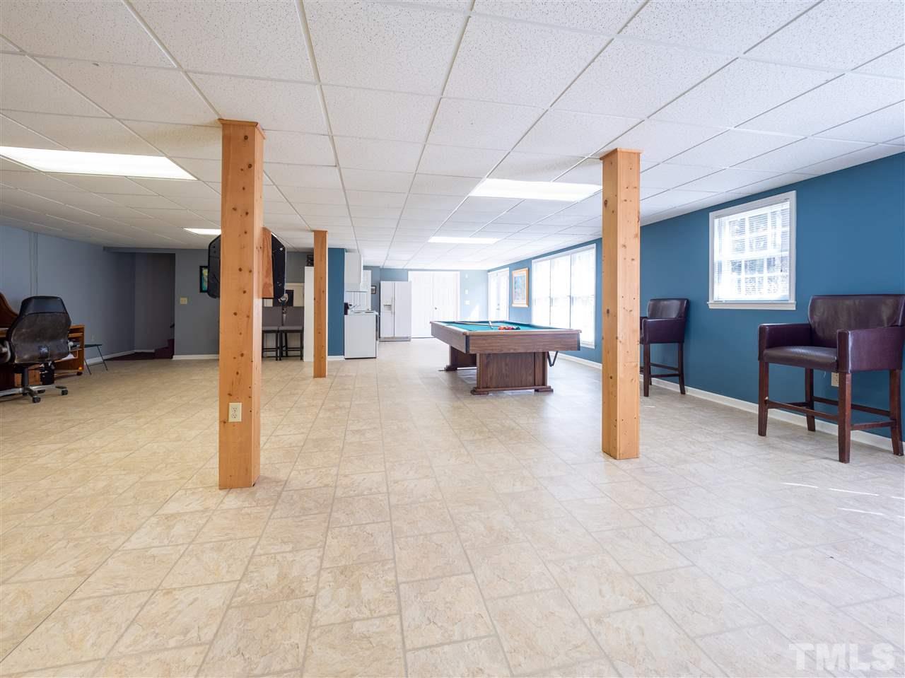1000 Arrow Leaf Circle Cary, NC 27519 - Photo 23 of 25 a living room with furniture
