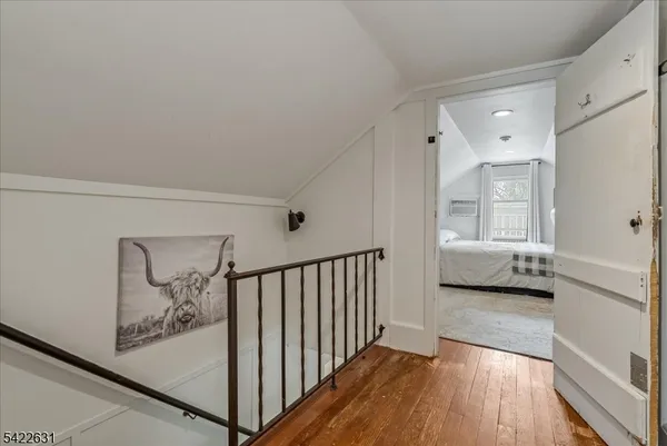 $689,995 | 33 Holland Avenue, Peapack-Gladstone, NJ 07977
