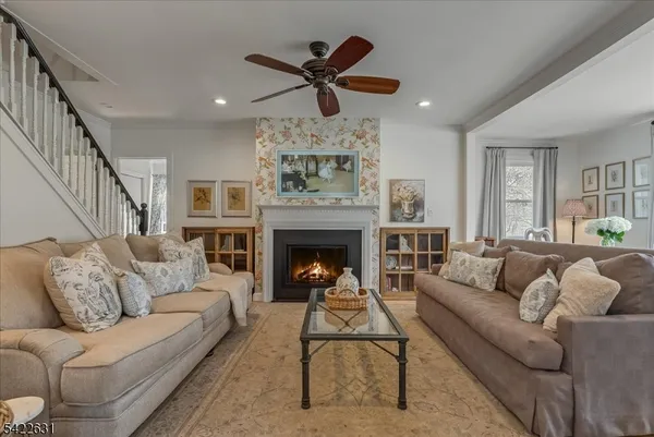 $689,995 | 33 Holland Avenue, Peapack-Gladstone, NJ 07977