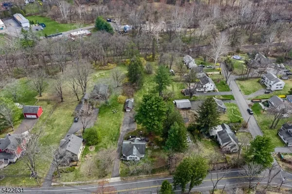 $689,995 | 33 Holland Avenue, Peapack-Gladstone, NJ 07977