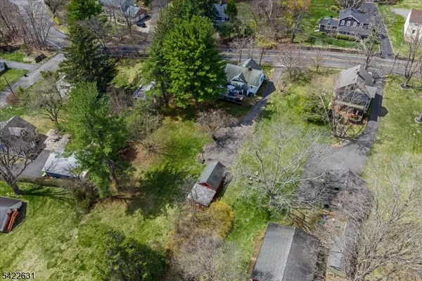 $689,995 | 33 Holland Avenue, Peapack-Gladstone, NJ 07977