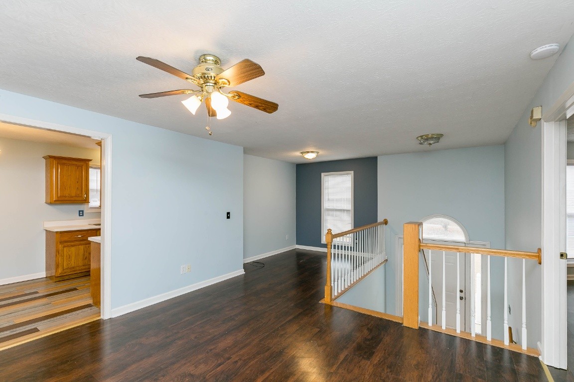 1316 Porter Morris Road Chapmansboro, TN 37035 - Photo 2 of 30 Gallery Image 2