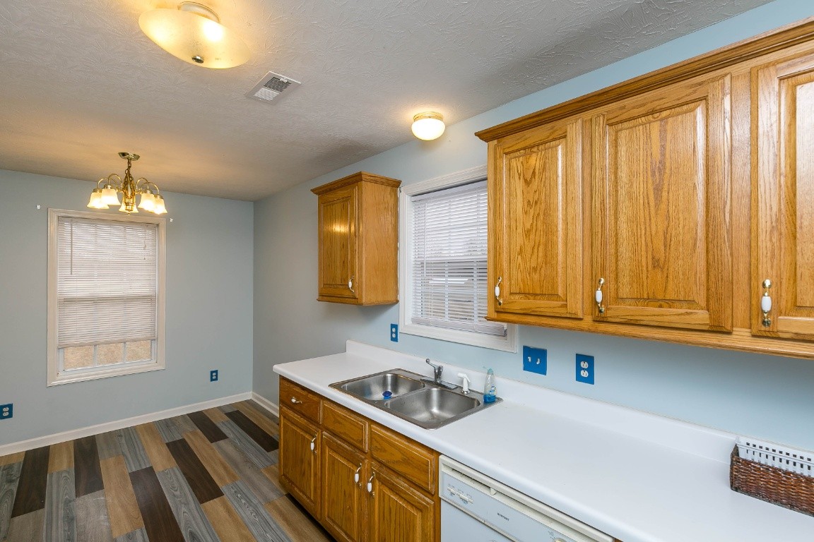 1316 Porter Morris Road Chapmansboro, TN 37035 - Photo 15 of 30 Gallery Image 15