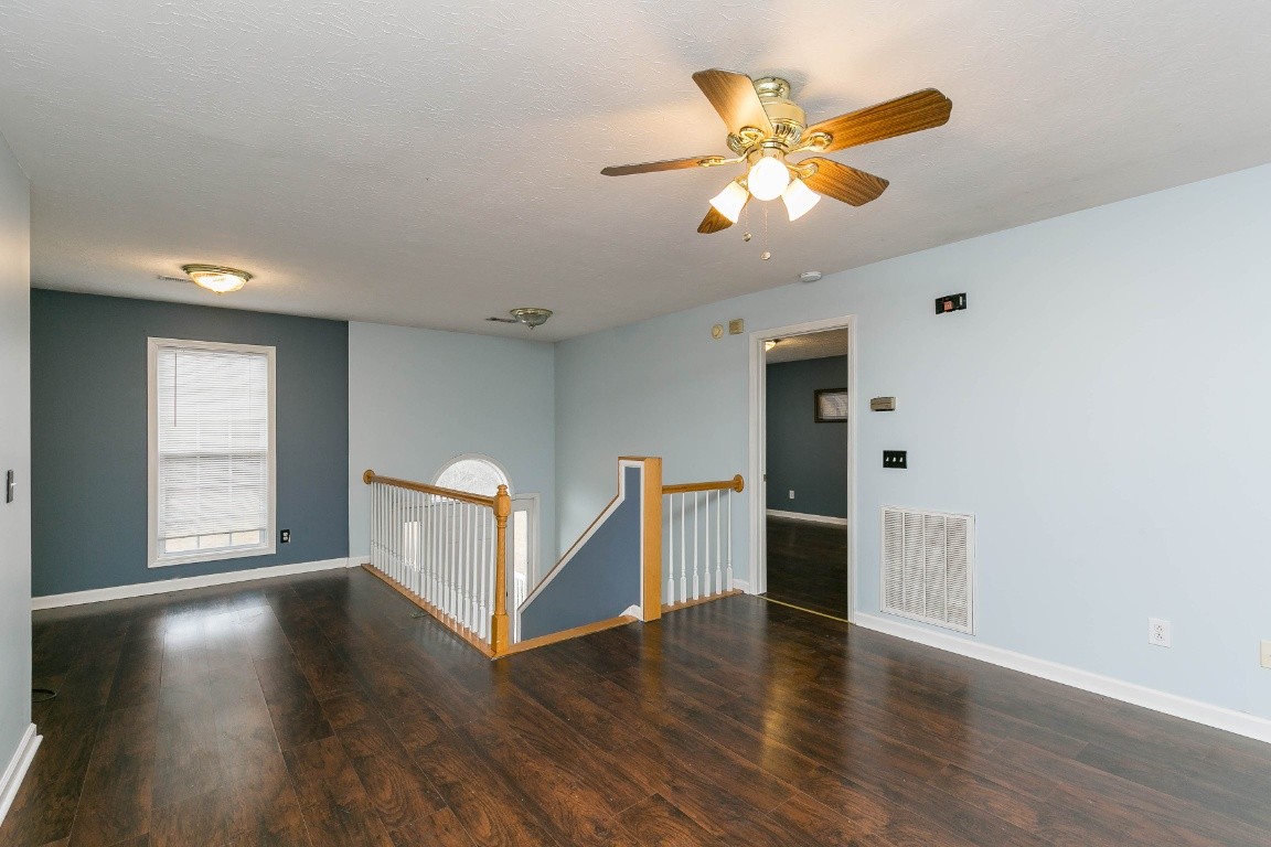 1316 Porter Morris Road Chapmansboro, TN 37035 - Photo 17 of 30 Gallery Image 17