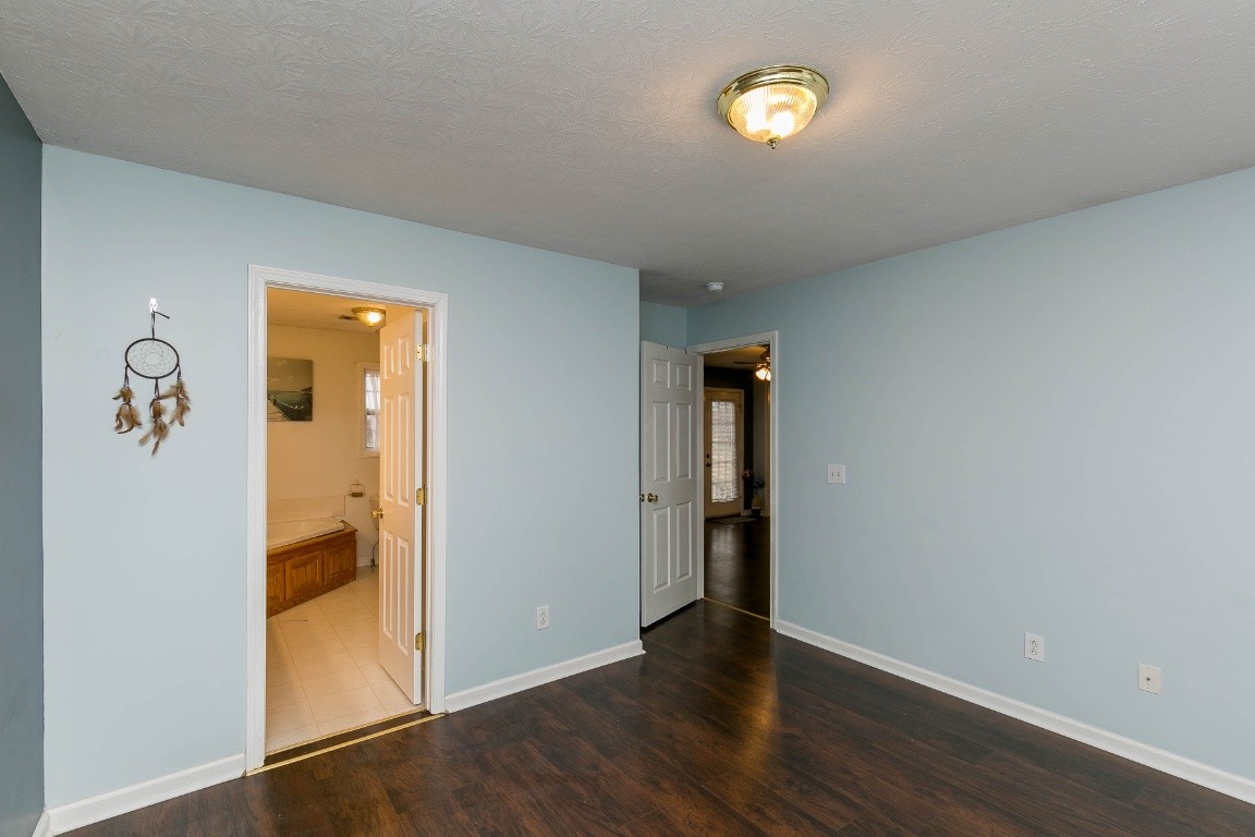 1316 Porter Morris Road Chapmansboro, TN 37035 - Photo 24 of 30 Gallery Image 24