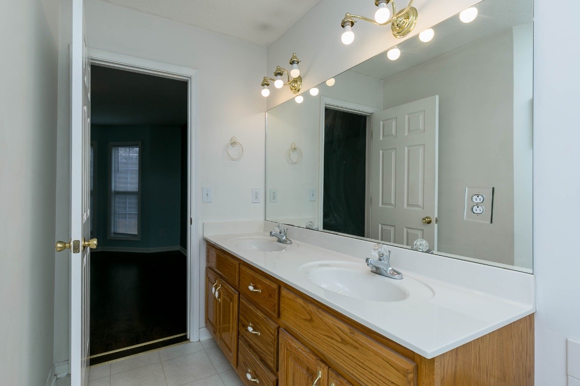 1316 Porter Morris Road Chapmansboro, TN 37035 - Photo 5 of 30 Gallery Image 5