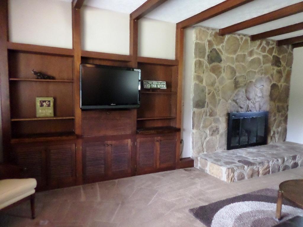 914 Riverbend Road Clinton, TN 37716 - Photo 14 of 30 family3