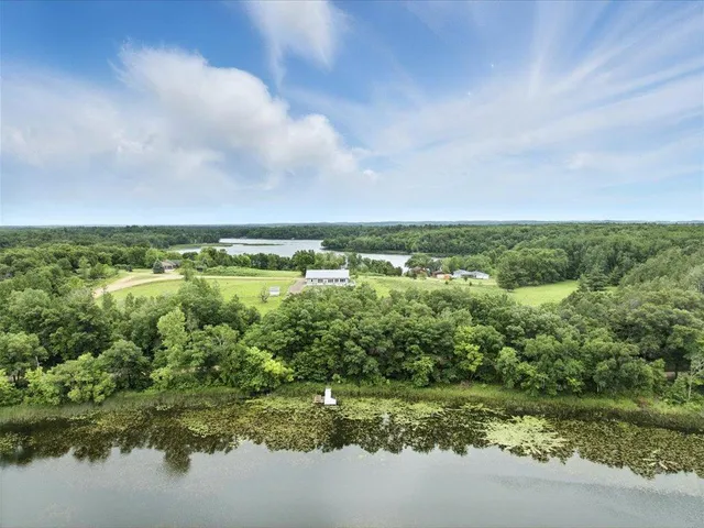 $410,000 | 39561 Outing Court, Browerville, MN 56438