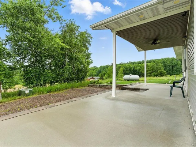 $410,000 | 39561 Outing Court, Browerville, MN 56438