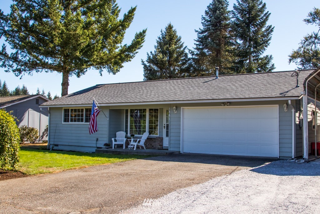 1461 Crestview Road Ferndale, WA 98248 - Photo 2 of 17