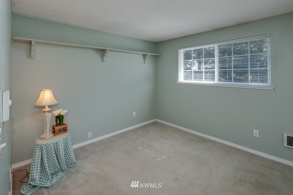 1461 Crestview Road Ferndale, WA 98248 - Photo 12 of 17