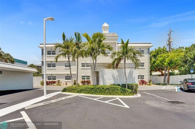 $290,000 | 1439 South Ocean Boulevard, Unit 214, Lauderdale-by-the-Sea, FL 33062