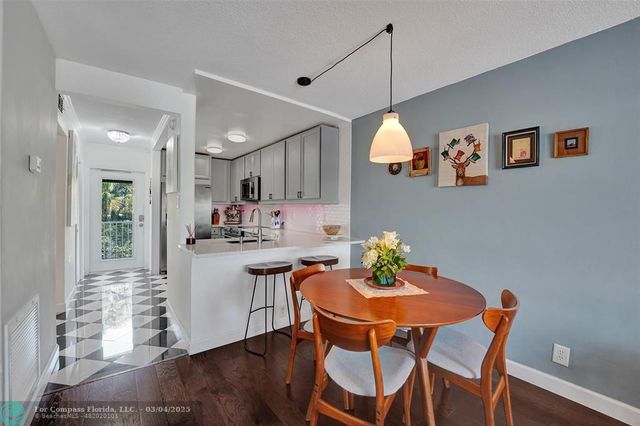 $290,000 | 1439 South Ocean Boulevard, Unit 214, Lauderdale-by-the-Sea, FL 33062