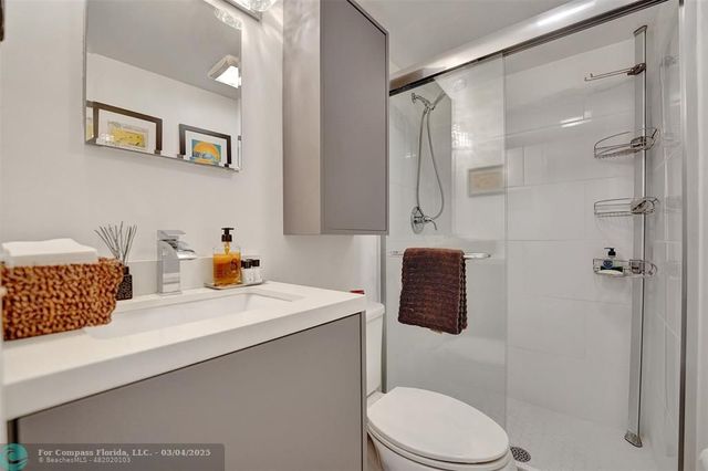 $290,000 | 1439 South Ocean Boulevard, Unit 214, Lauderdale-by-the-Sea, FL 33062