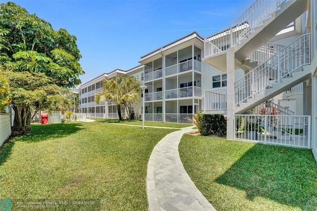 $290,000 | 1439 South Ocean Boulevard, Unit 214, Lauderdale-by-the-Sea, FL 33062
