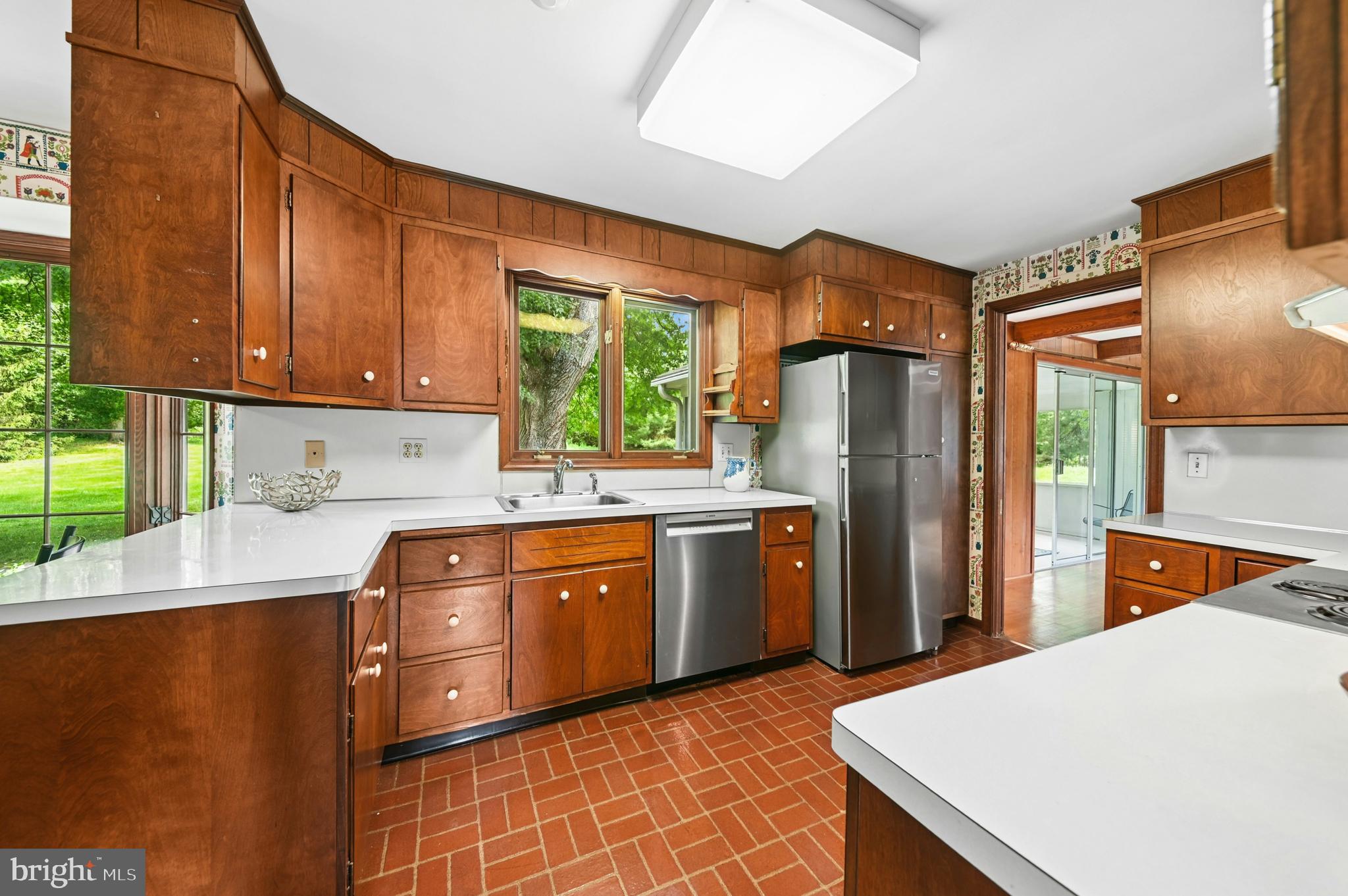 1501 Colesville Road Bethlehem, PA 18015 - Photo 14 of 37