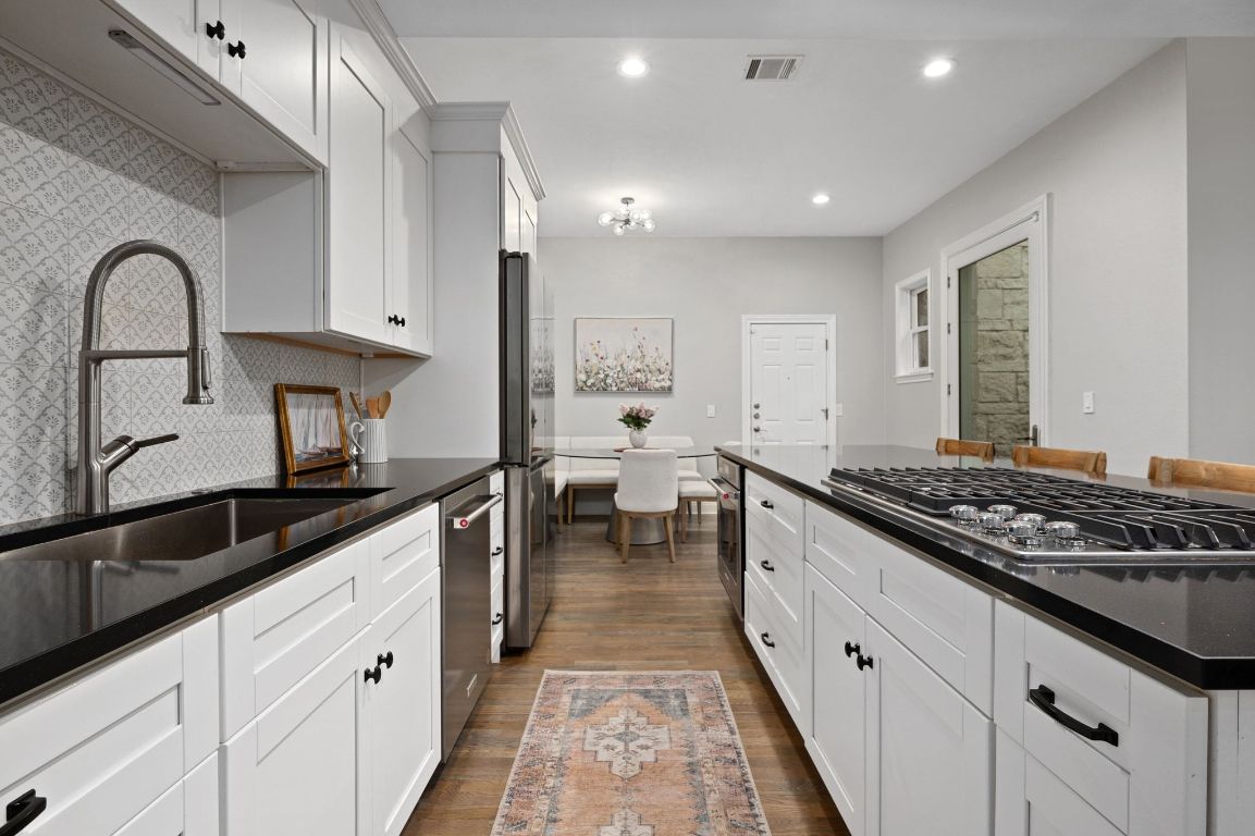 3210 Enfield Road Austin, TX 78703 - Photo 16 of 31