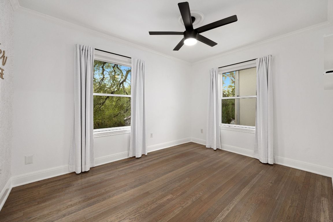 3210 Enfield Road Austin, TX 78703 - Photo 25 of 31 Seconday bedroom