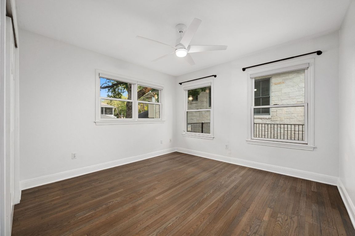 3210 Enfield Road Austin, TX 78703 - Photo 26 of 31 secondary bedroom