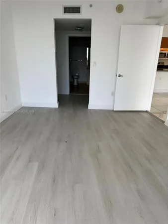 $2,654 | 1750 North Bayshore Drive, Unit 5510, Miami, FL 33132