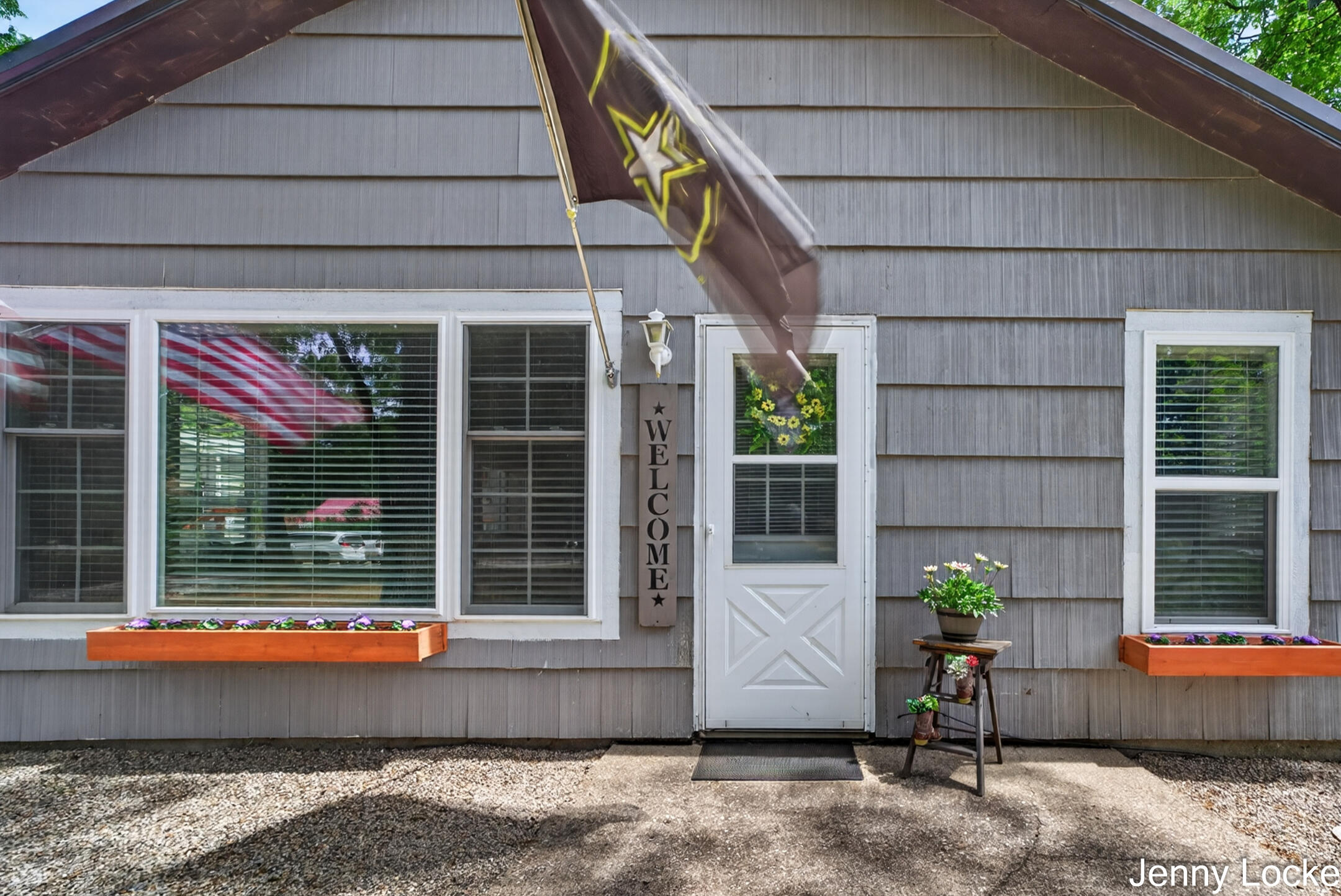 588 North Mill Iron Road Muskegon, MI 49442 - Photo 6 of 43 588 N Mill Iron Rd (9 of 51)