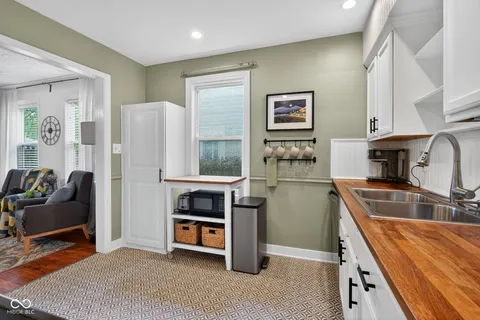 $259,000 | 5118 Rosslyn Avenue, Indianapolis, IN 46205
