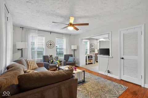 $259,000 | 5118 Rosslyn Avenue, Indianapolis, IN 46205