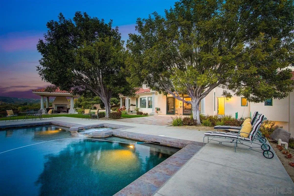 4349 Fallsbrae Road Fallbrook, CA 92028 - Photo 45 of 68 swimming pool with outdoor seating and yard