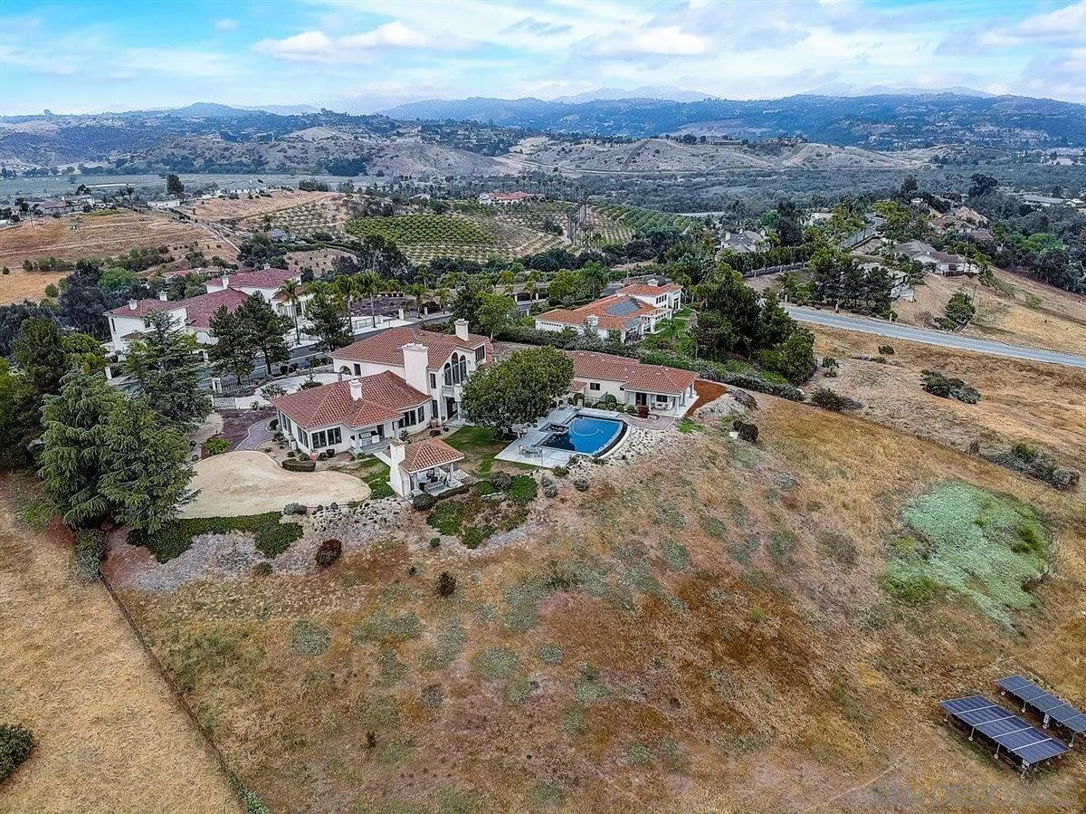 4349 Fallsbrae Road Fallbrook, CA 92028 - Photo 52 of 68 an aerial view of a house with a yard