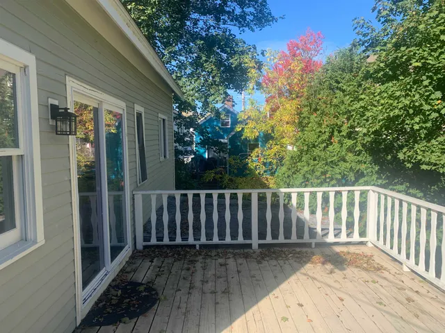 $2,995 | 14-ab Preble Street, Dover, NH 03820