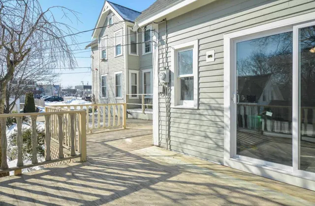 $2,995 | 14-ab Preble Street, Dover, NH 03820