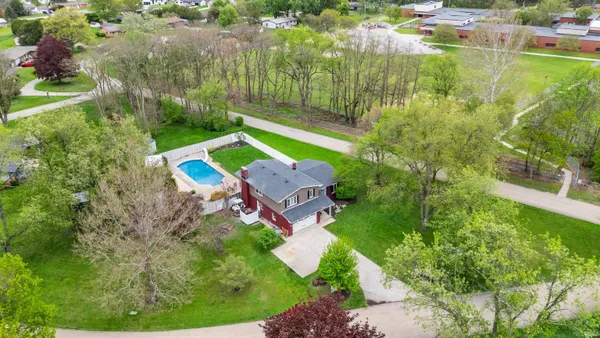 $475,000 | 53040 Glenmoor Street, Elkhart, IN 46514