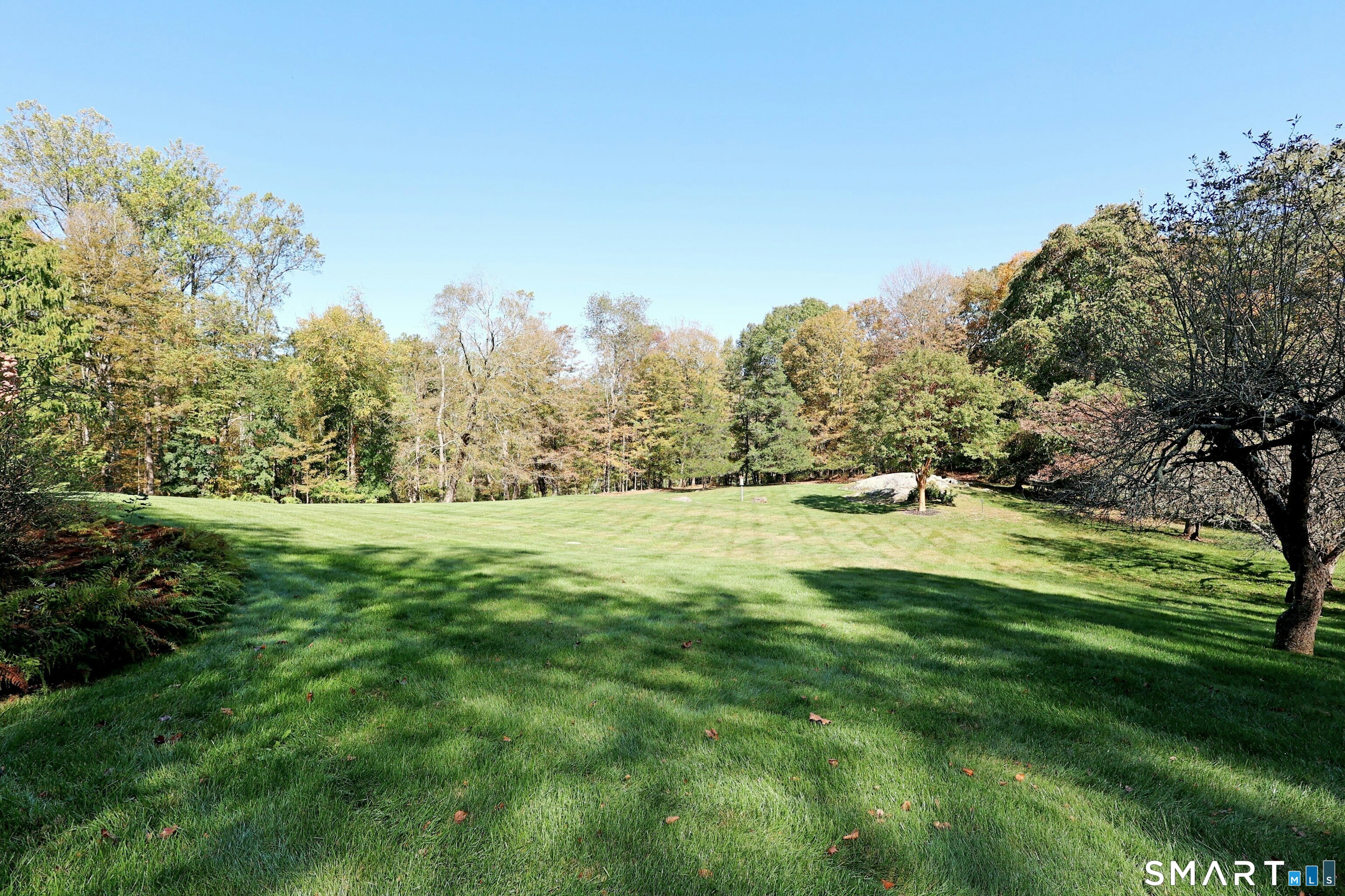 36-40 Fox Run Road Redding, CT 06896 - Photo 6 of 40
