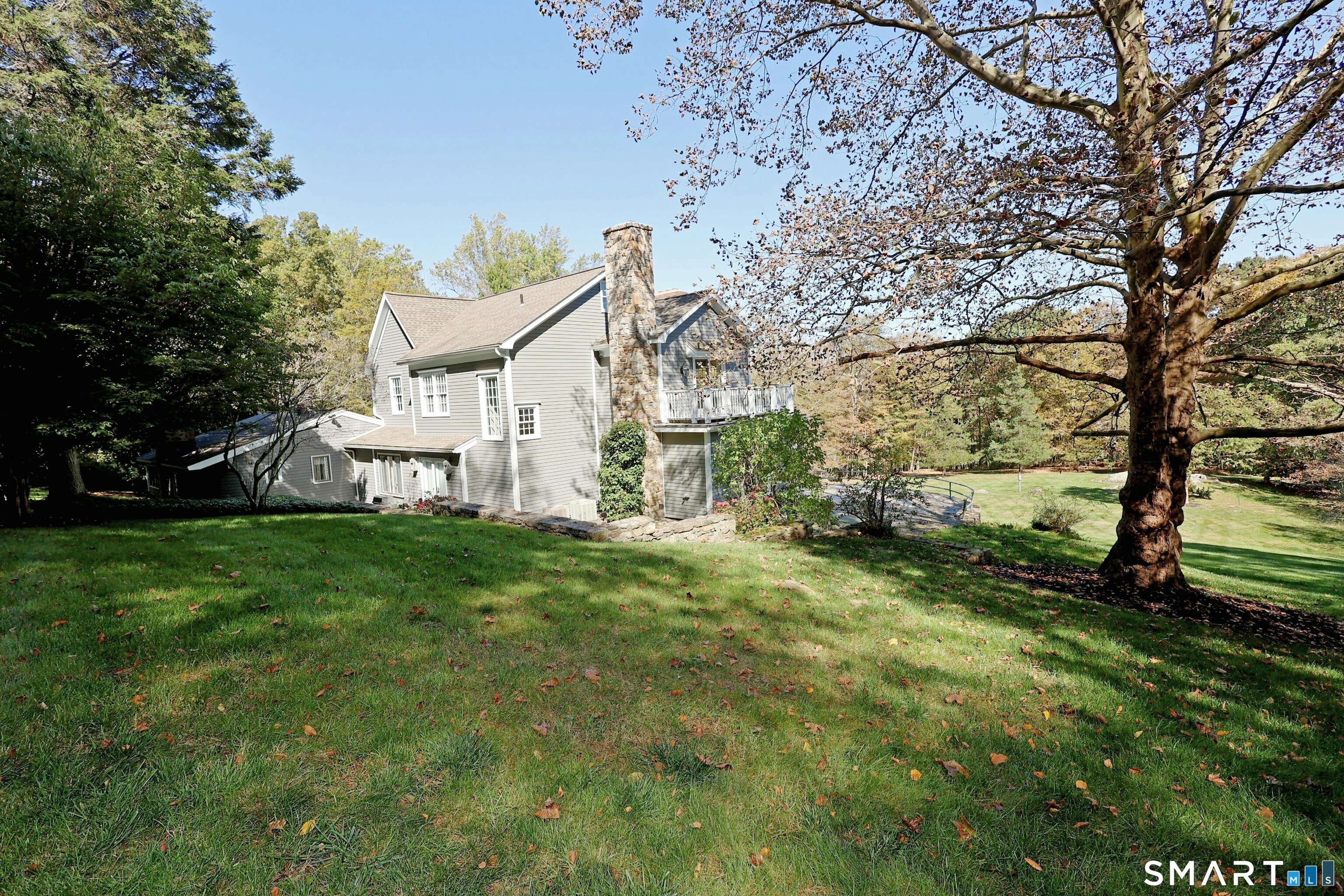 36-40 Fox Run Road Redding, CT 06896 - Photo 7 of 40 a view of a back yard of the house