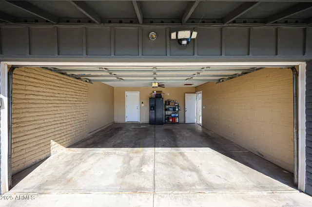 a view of a garage